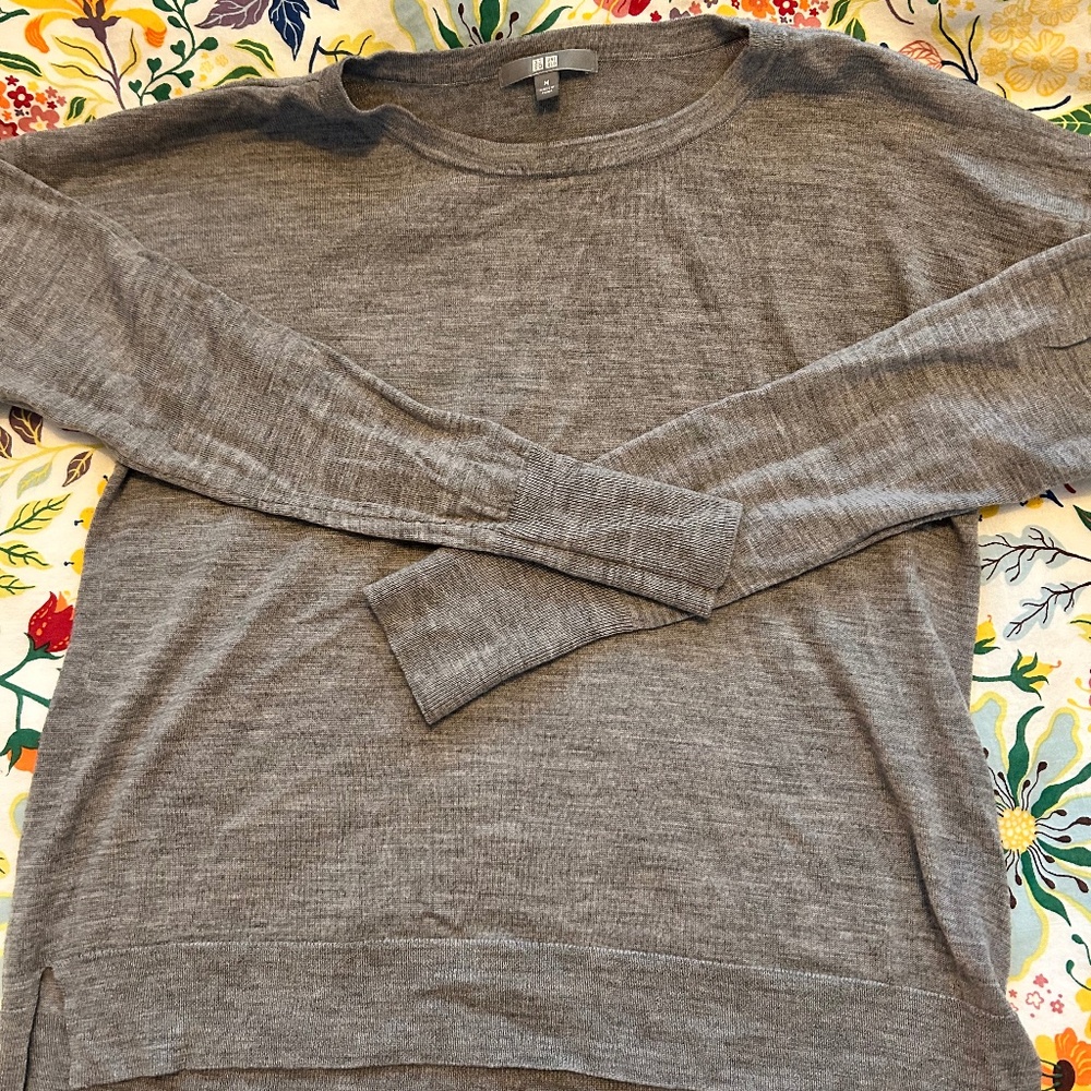 Uniqlo Merino wool sweater - Picture 4 of 4